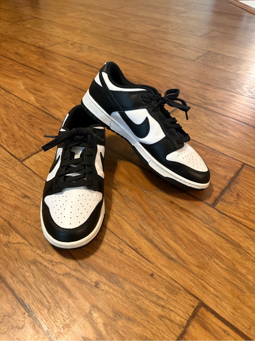 Nike Dunks Men’s Black/White Low-Top Panda Sneakers Sz 10.5